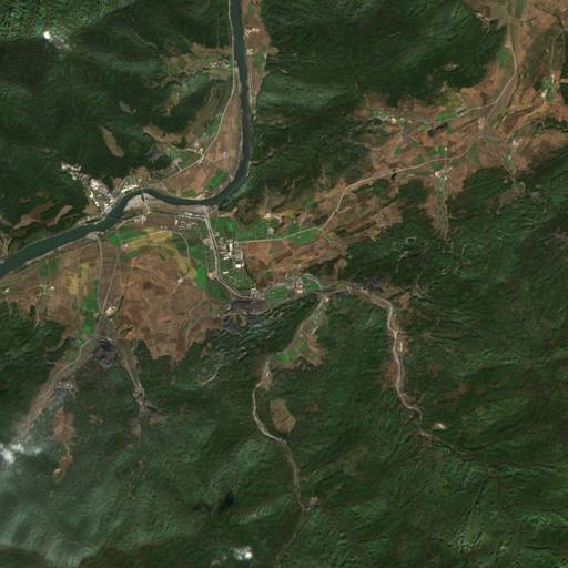 Camp 18, Pukchangのセンチネル2衛星画像、幅7.7km、2026年10月8日撮影